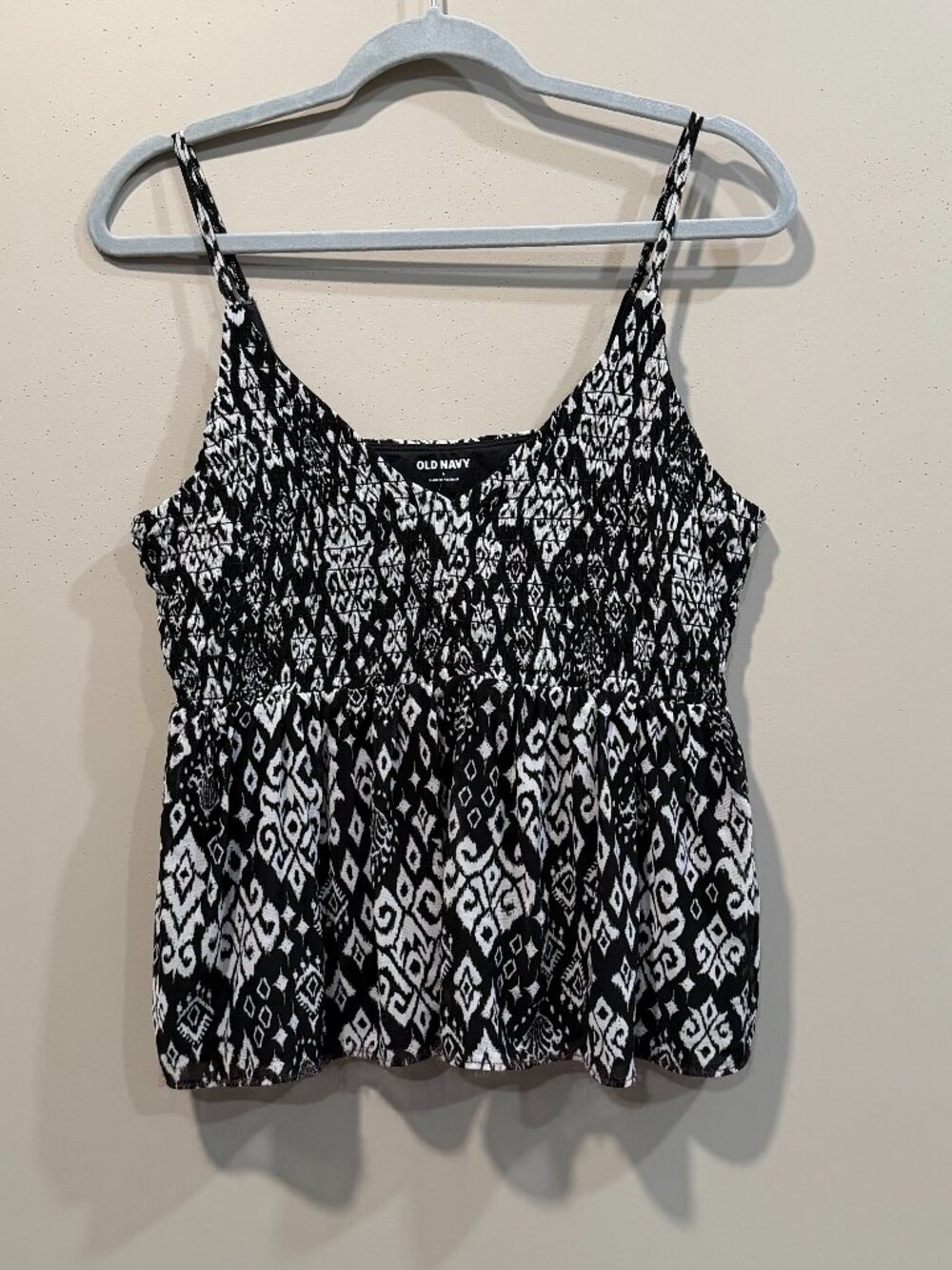 Old Navy Black and white Peplum Tank Top Women Size Large